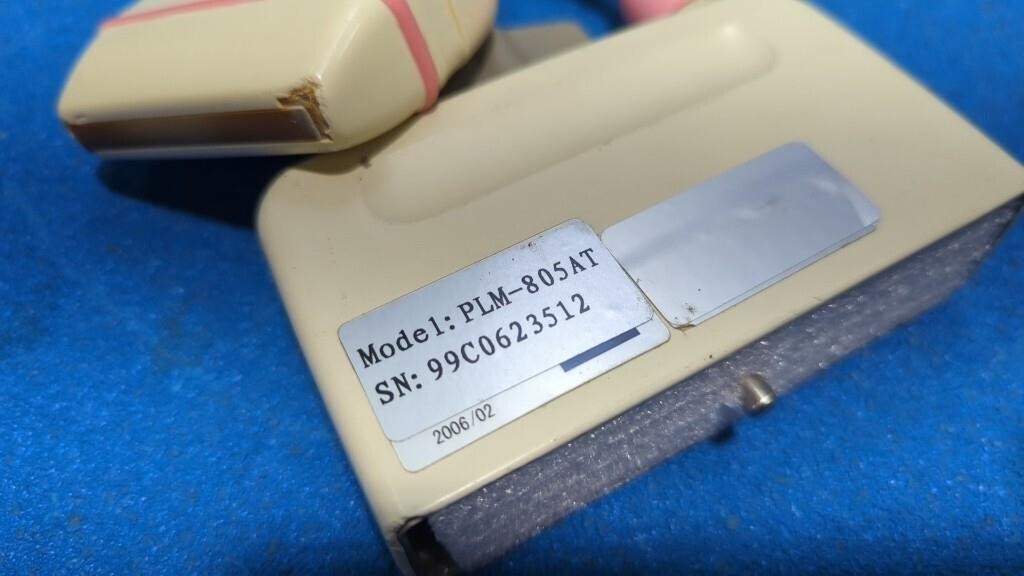 Toshiba PLM-805AT Ultrasound Transducer Probe (Needs Repair, For Parts Only) — Ultrasound Probes — view 3